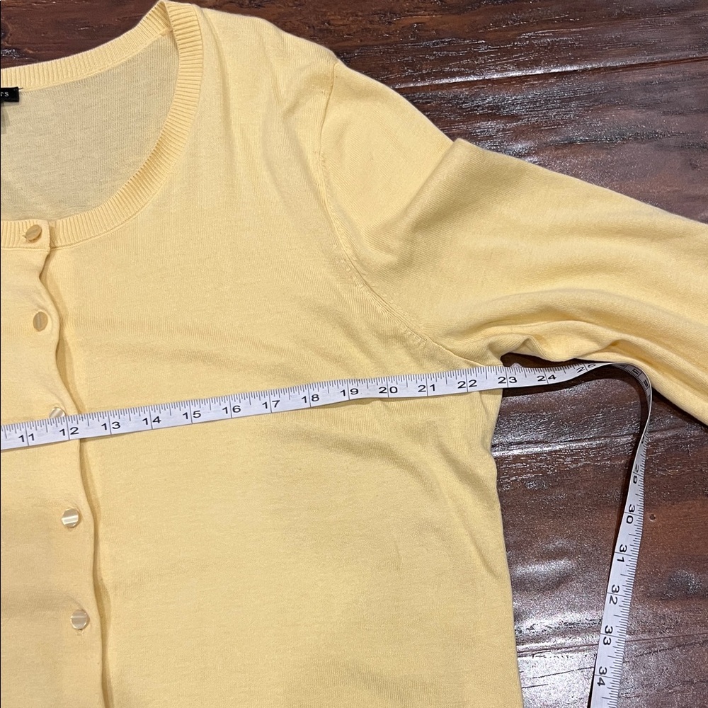 Talbots Pastel Lightweight Pastel Yellow Button-Down 3/4 Sleeve Cardigan Size XL - Picture 7 of 9